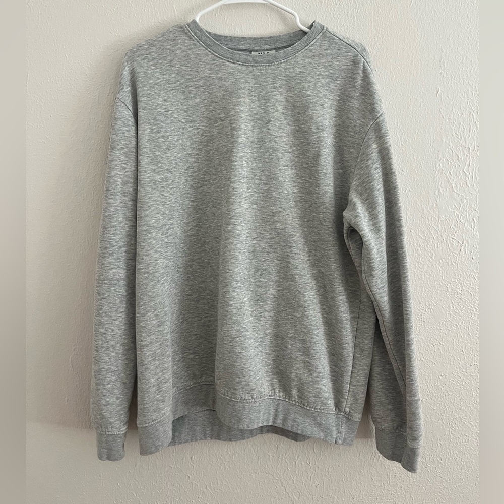 H&M Light Gray Crewneck Sweater
